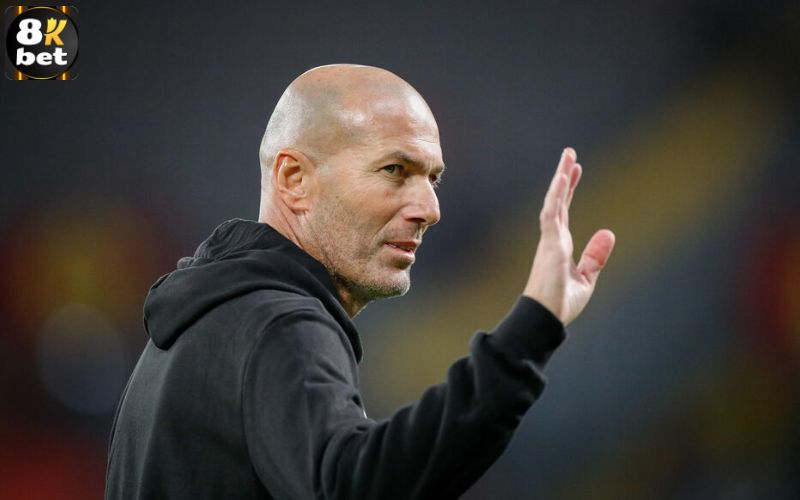 Tin tức về zinédine zidane - Sự nghiệp huấn luyện chuyên nghiệp 